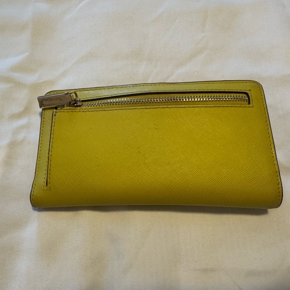 Kate Spade Yellow Wallet Sleek Minimalist Design - Picture 3 of 3